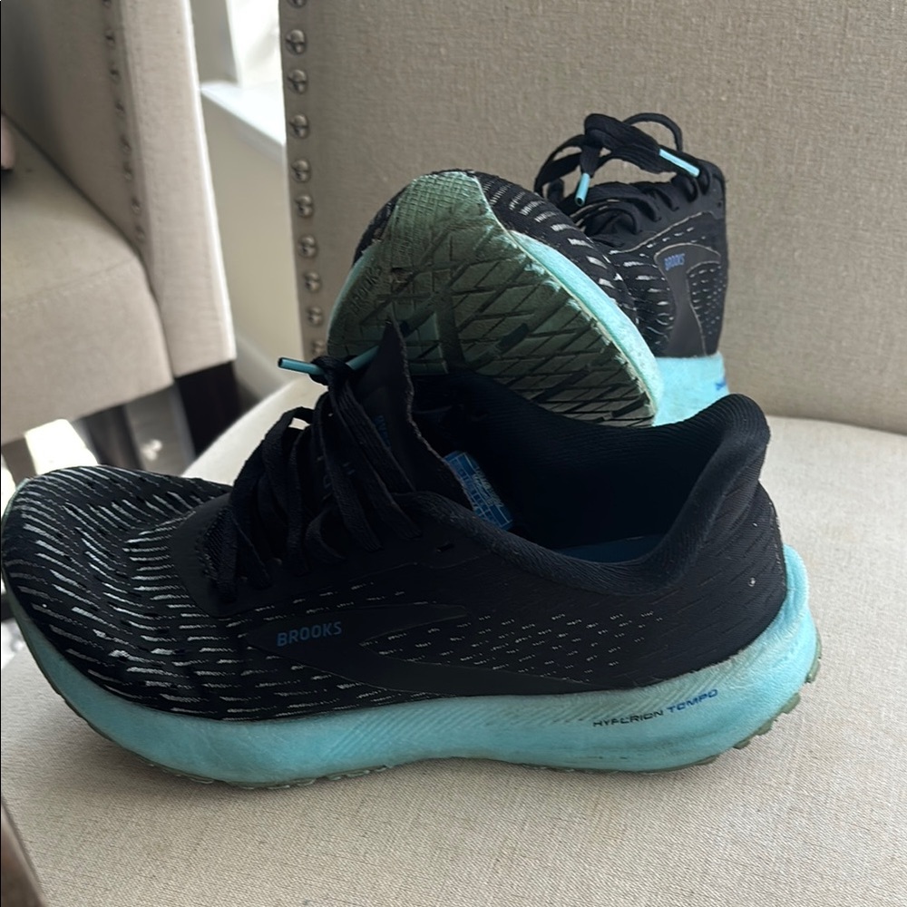 Brooks Black and Aqua Running Shoes